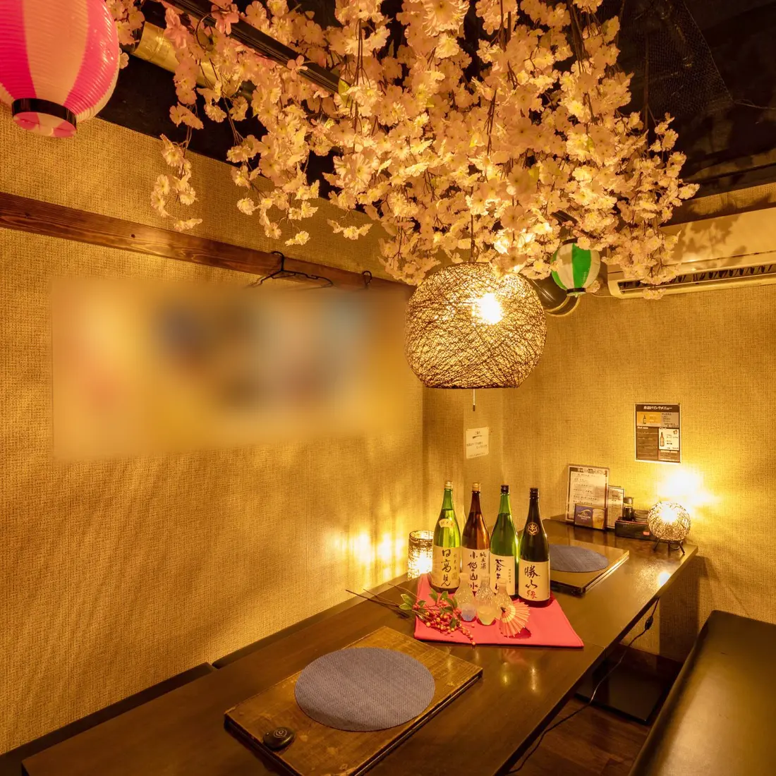 桜の飾りの個室の撮影作品